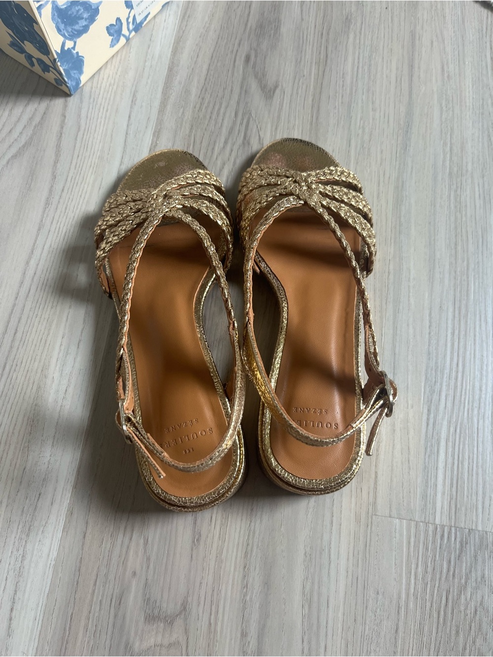Sezane Braided Metallic Gold Leather Sandals - Picture 3 of 7